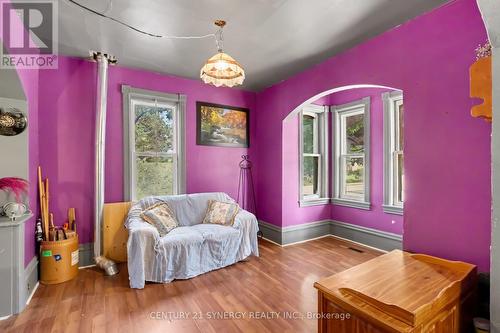 37 Smiths Falls Avenue, Smiths Falls, ON 