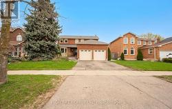 72 BRYDON CRESCENT  Brampton, ON L6X 3E5
