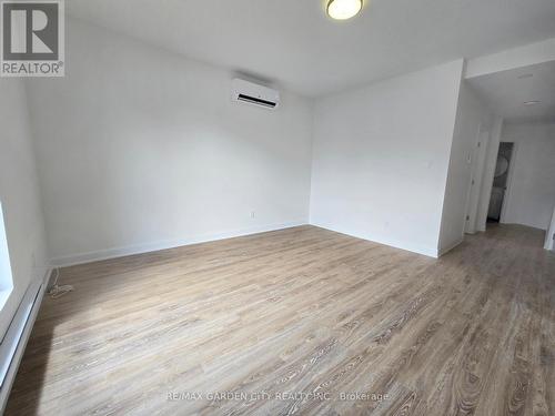 2 - 63 MAIN STREET E , Grimsby, Ontario L3M 1M7 4