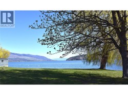 residents share about 2000 feet of prime okanagan lakefront - 