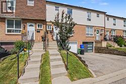 17 QUAIL Drive Unit# 42  Hamilton, ON L8W 1N1