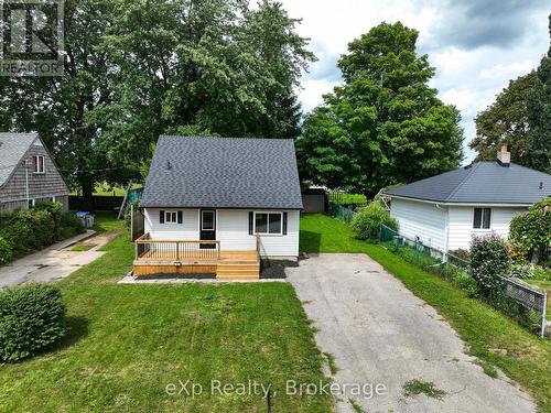 84 VICTORIA BOULEVARD  Huron East (Vanastra), ON N0M 1L0