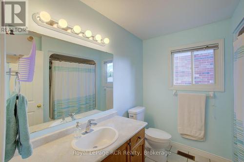 952 Gzowski Street, Centre Wellington (Fergus), ON 