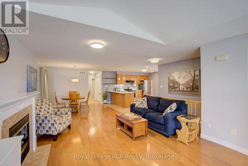 952 Gzowski Street, Centre Wellington (Fergus), ON 