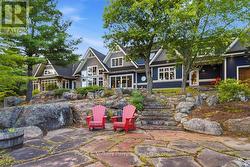 86 DAVIS DRIVE  Seguin, ON P2A 2W8