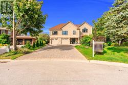 2169 BONFIELD COURT  Burlington, ON L7P 2W7