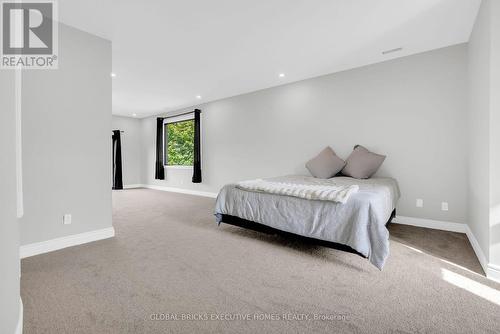 2169 Bonfield Court, Burlington, ON 
