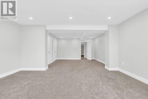 2169 Bonfield Court, Burlington, ON 