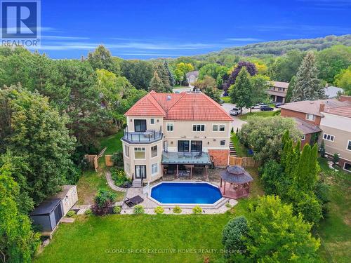 2169 Bonfield Court, Burlington, ON 