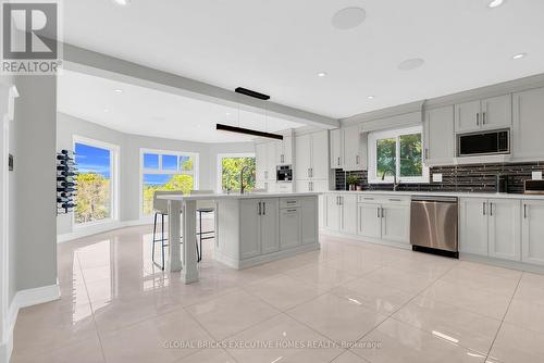 2169 Bonfield Court, Burlington, ON 