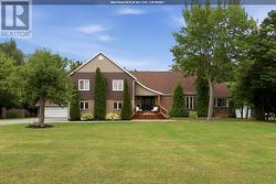 86 Palomino DR  Sault Ste. Marie, ON P6A 6K4