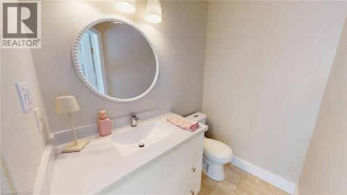 723 Munich Circle, Waterloo, ON 