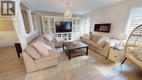 723 Munich Circle, Waterloo, ON 