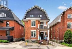 50 AYLMER AVENUE  Ottawa, ON K1S 2X1