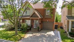 5190 WOOD CRESCENT  Burlington, ON L7L 6N3