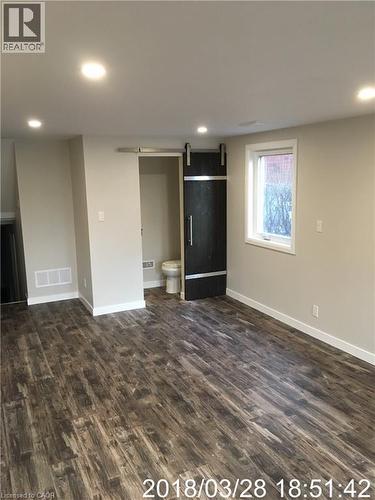 681 UPPER WENTWORTH Street Unit# 2 , Hamilton, Ontario L9A 4V6 5