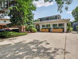 14 FAIRLAWN COURT  St. Catharines (Carlton/Bunting), ON L2M 7K4