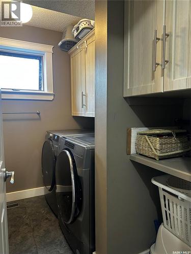 895 Brimacombe Drive, Weyburn, SK 