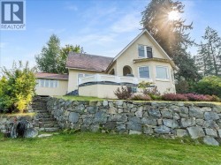 411 Hamilton Avenue Nelson, BC V1L 3G1