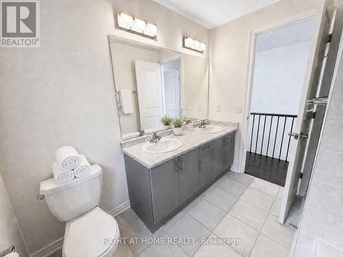 Shared bathroom 2nd floor otherviews - 52 Heming Trail, Hamilton, ON 