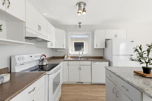 54 Westview Drive, Steinbach, MB 