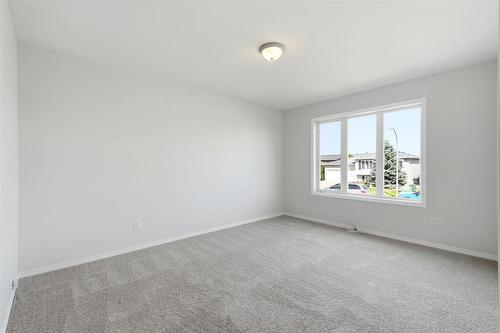 54 Westview Drive, Steinbach, MB 