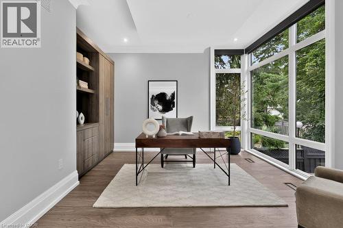533 Carson Lane, Oakville, ON 