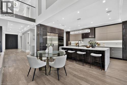533 Carson Lane, Oakville, ON 