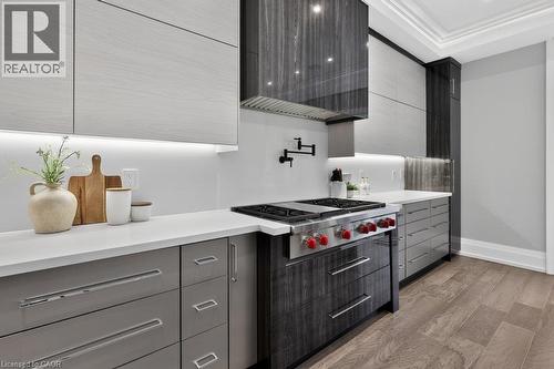 533 Carson Lane, Oakville, ON 