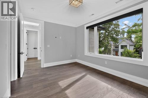 533 Carson Lane, Oakville, ON 