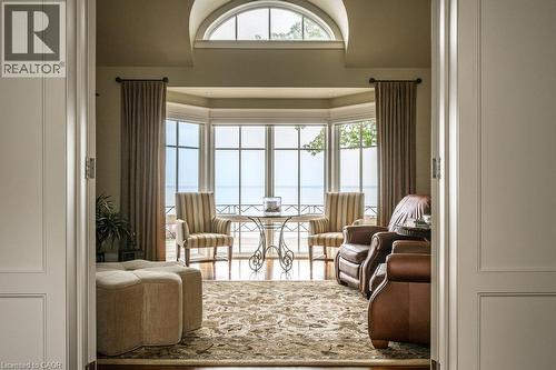 6 Ennisclare Drive, Oakville, ON 