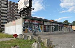 3445 ST CLAIR AVENUE E  Toronto, ON M1L 1W6