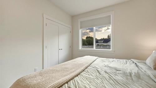 5531 6 Highway, Coldstream, BC 