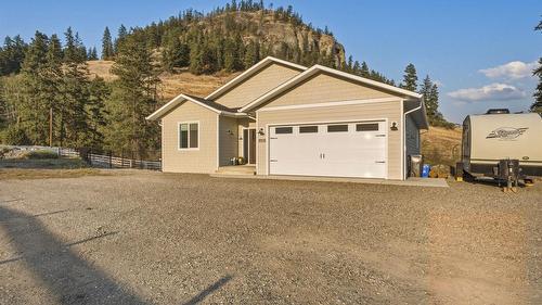 5531 6 Highway, Coldstream, BC 