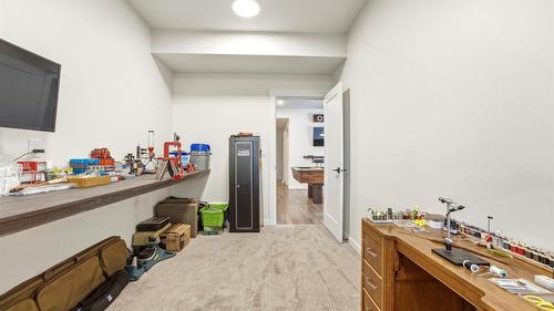 5531 6 Highway, Coldstream, BC 