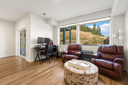 5531 6 Highway, Coldstream, BC 
