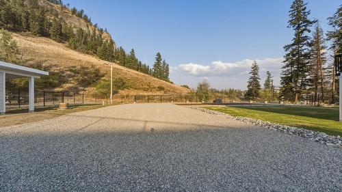 5531 6 Highway, Coldstream, BC 