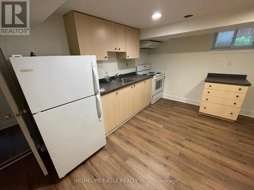 LOWER LEVEL - 1277 BROADVIEW AVENUE , Toronto, Ontario M4K 2T5 4