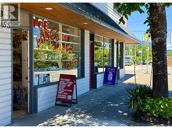 455 MARINE DRIVE  Gibsons, BC V0N 1V0