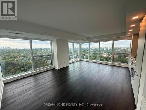 2007 - 609 SHERBOURNE STREET , Toronto, Ontario M4X 0A4 2