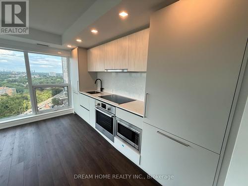 2007 - 609 SHERBOURNE STREET , Toronto, Ontario M4X 0A4 5