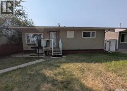 921 Weldon AVENUE  Saskatoon, SK S7M 2V5