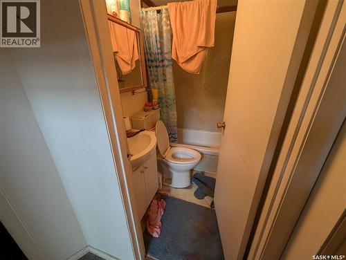 921 Weldon Avenue, Saskatoon, SK 