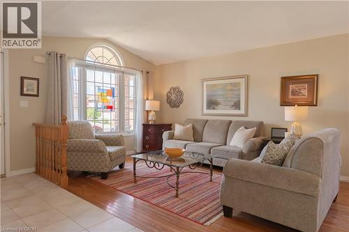 54 Republic Avenue, Hamilton, ON 