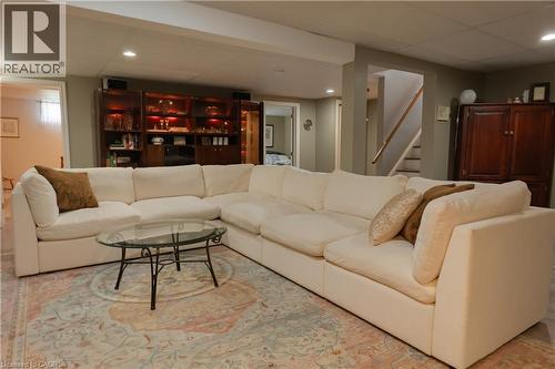 54 Republic Avenue, Hamilton, ON 