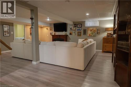 54 Republic Avenue, Hamilton, ON 