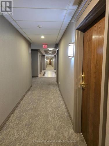 315 - 2 MAISON PARC COURT , Vaughan, Ontario L4J 9K4 5