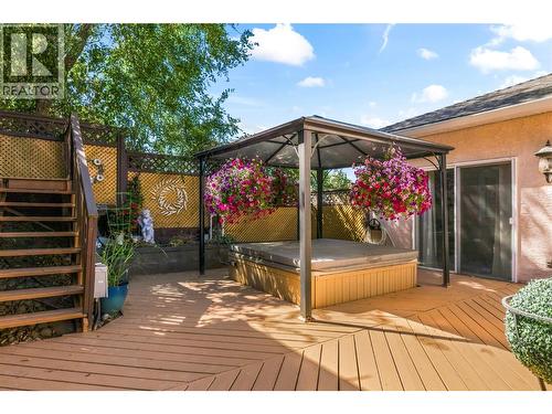 825 Toovey Road, Kelowna, BC 