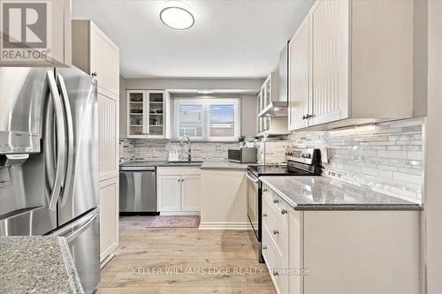 2407 Barclay Road, Burlington, ON 