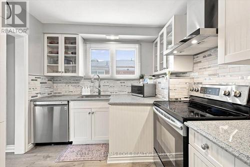 2407 Barclay Road, Burlington, ON 